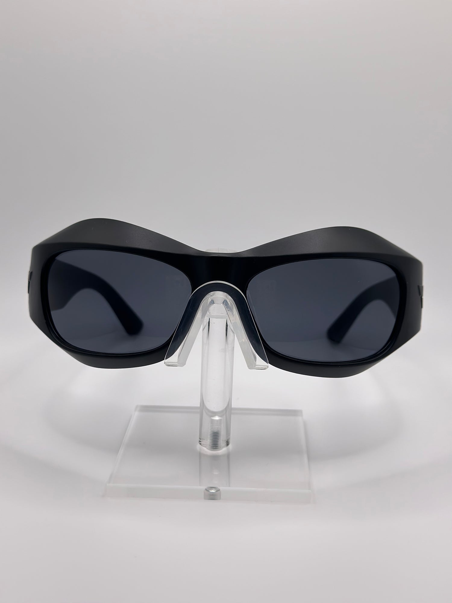 Baddie Sunglasses – StepNPretty